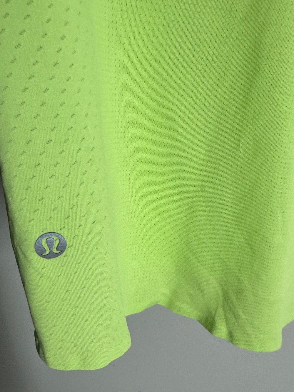 Lululemon Men's Fast and Free Singlet Breathable Performance Tank Top Neon Green - Picture 5 of 7